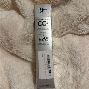 IT Cosmetics CC+ Cream SPF 50+ Light